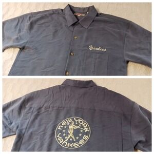 New York Yankees Bowling Button Up Shirt Men's Medium Moonlight Graham Hawaiian